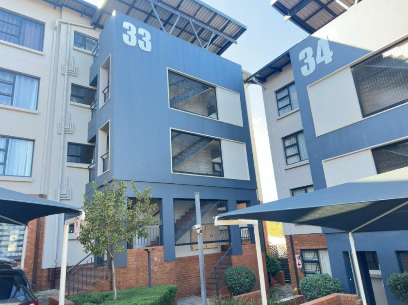 2 Bedroom Property for Sale in Oakdene Gauteng