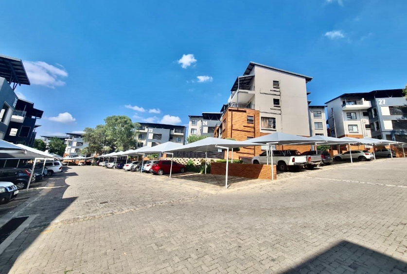 2 Bedroom Property for Sale in Oakdene Gauteng