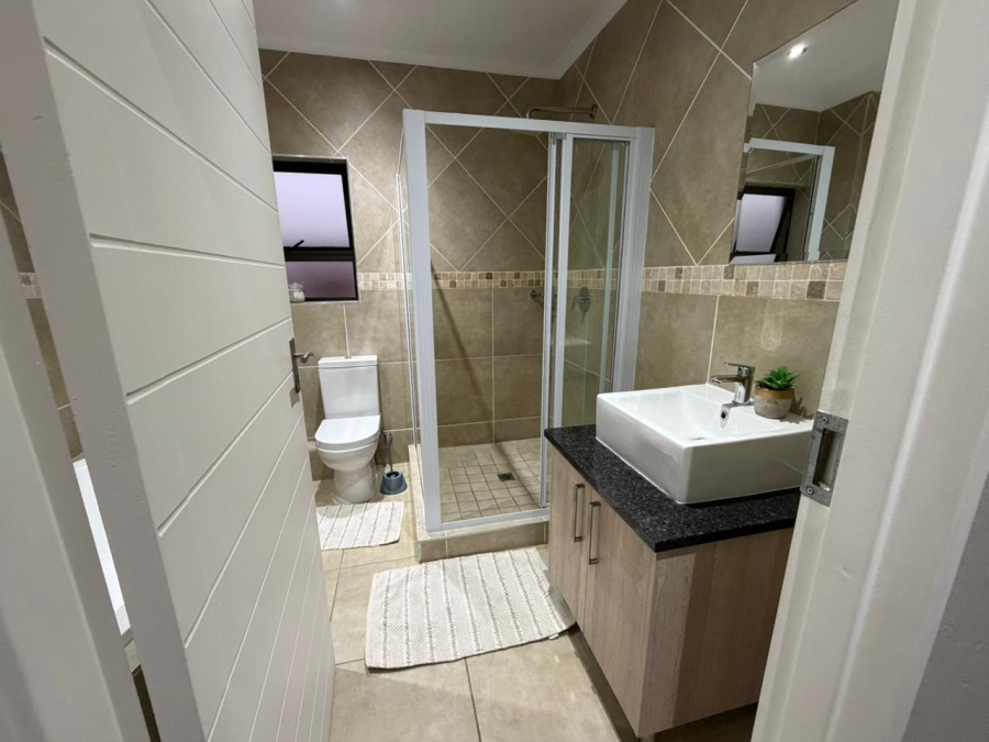 To Let 3 Bedroom Property for Rent in Tres Jolie Gauteng