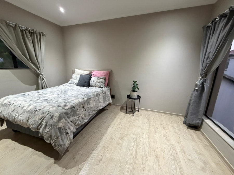 To Let 3 Bedroom Property for Rent in Tres Jolie Gauteng