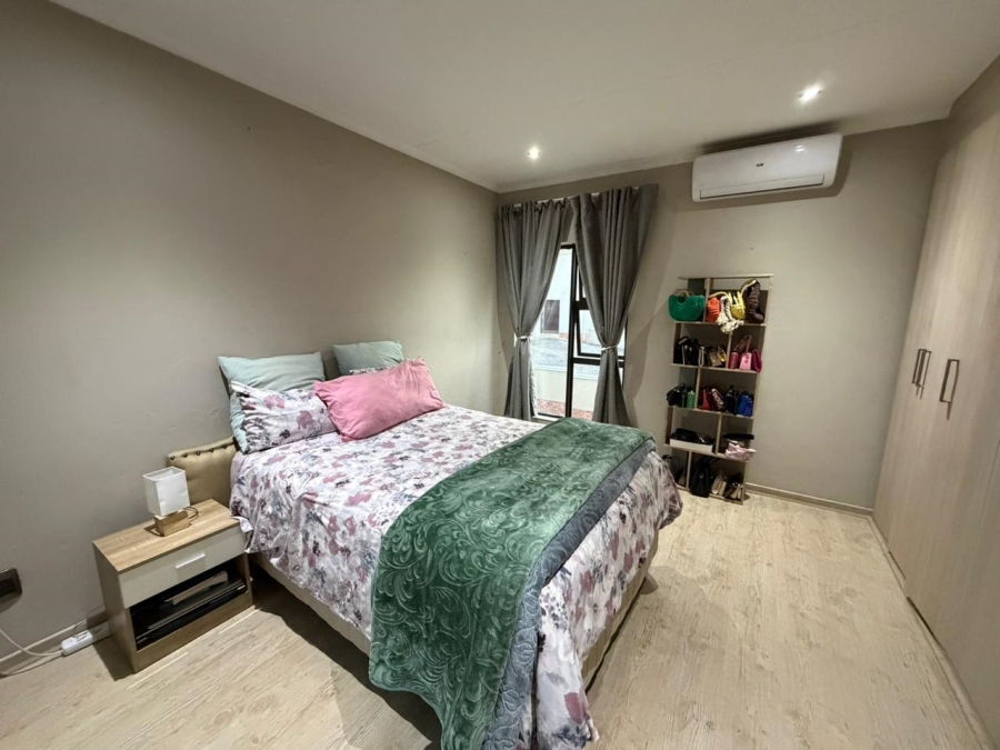To Let 3 Bedroom Property for Rent in Tres Jolie Gauteng