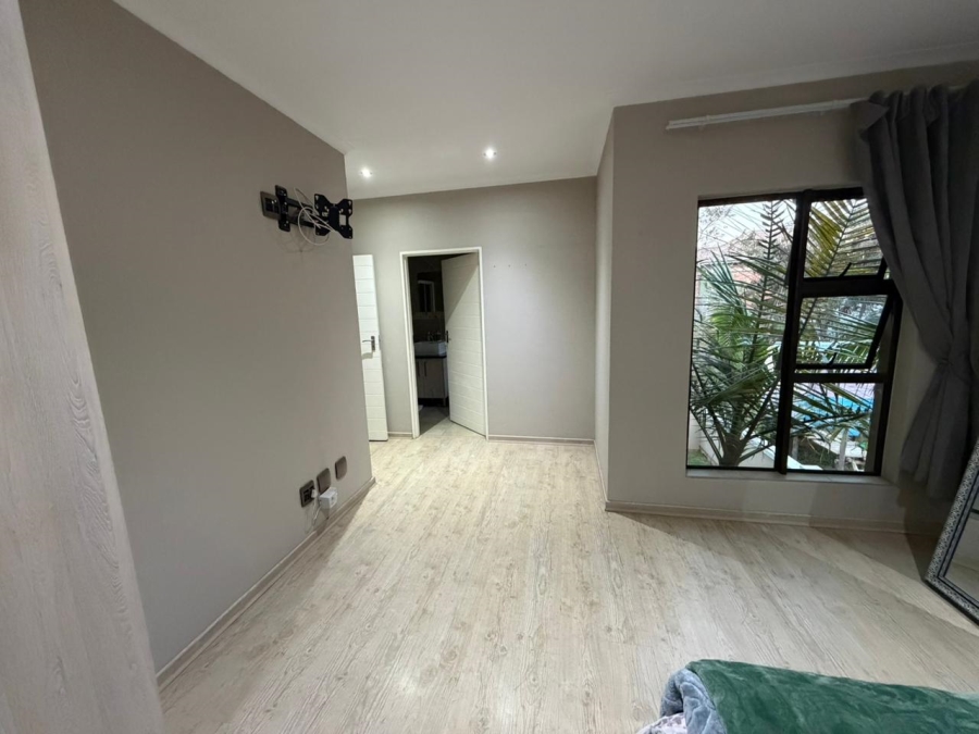 To Let 3 Bedroom Property for Rent in Tres Jolie Gauteng