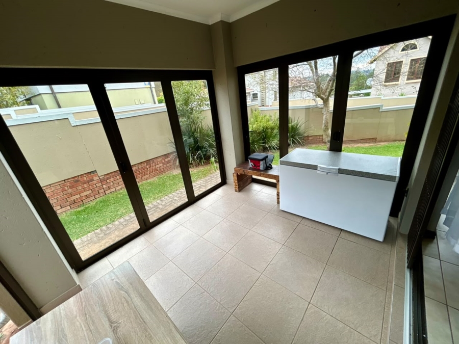 To Let 3 Bedroom Property for Rent in Tres Jolie Gauteng