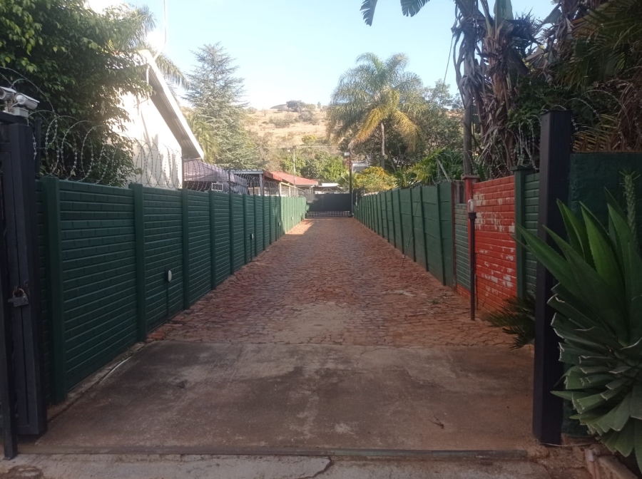 6 Bedroom Property for Sale in Pretoria Gardens Gauteng