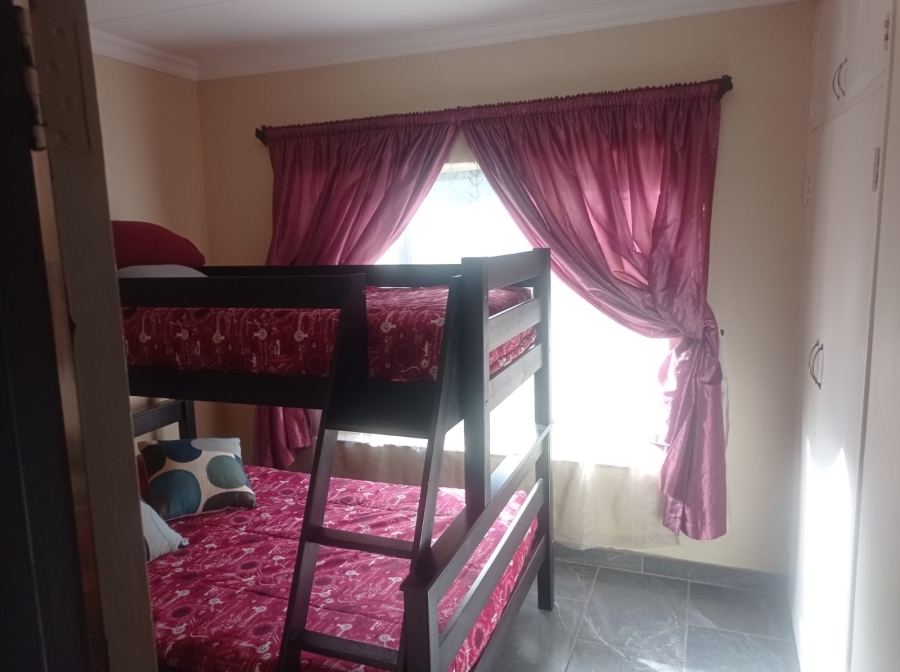 6 Bedroom Property for Sale in Pretoria Gardens Gauteng