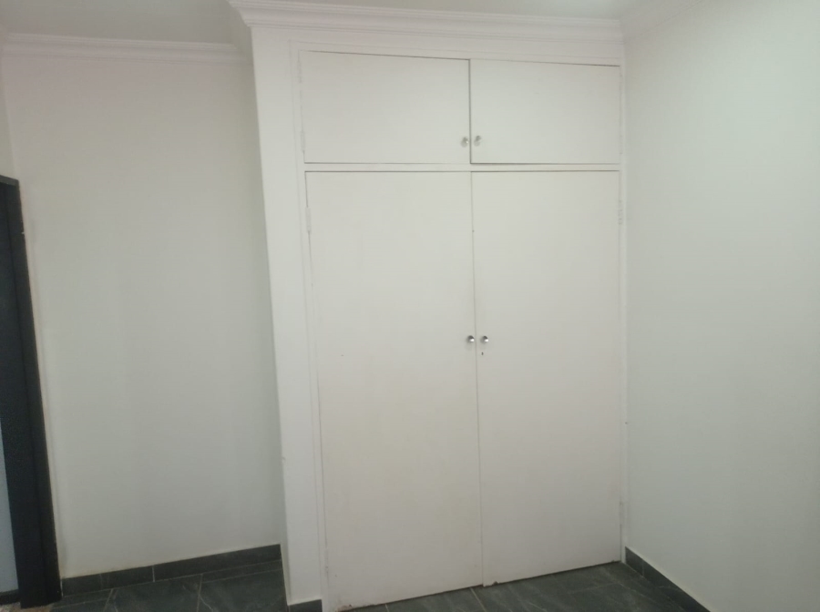 6 Bedroom Property for Sale in Pretoria Gardens Gauteng