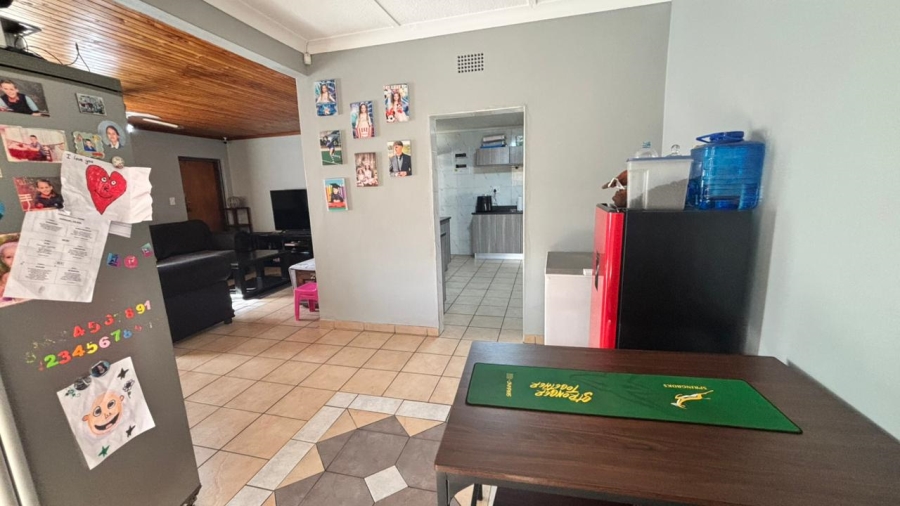 4 Bedroom Property for Sale in Rosedene Gauteng