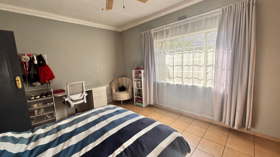 4 Bedroom Property for Sale in Rosedene Gauteng