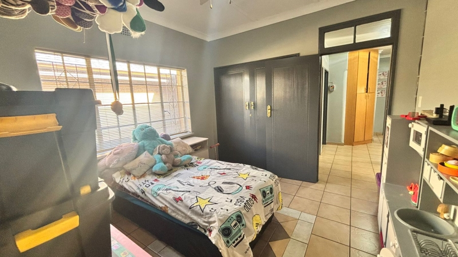 4 Bedroom Property for Sale in Rosedene Gauteng