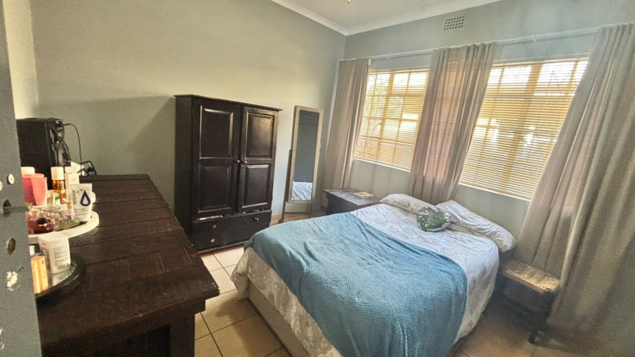 4 Bedroom Property for Sale in Rosedene Gauteng