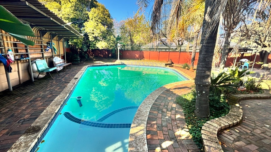 4 Bedroom Property for Sale in Rosedene Gauteng