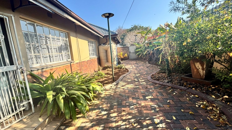 4 Bedroom Property for Sale in Rosedene Gauteng