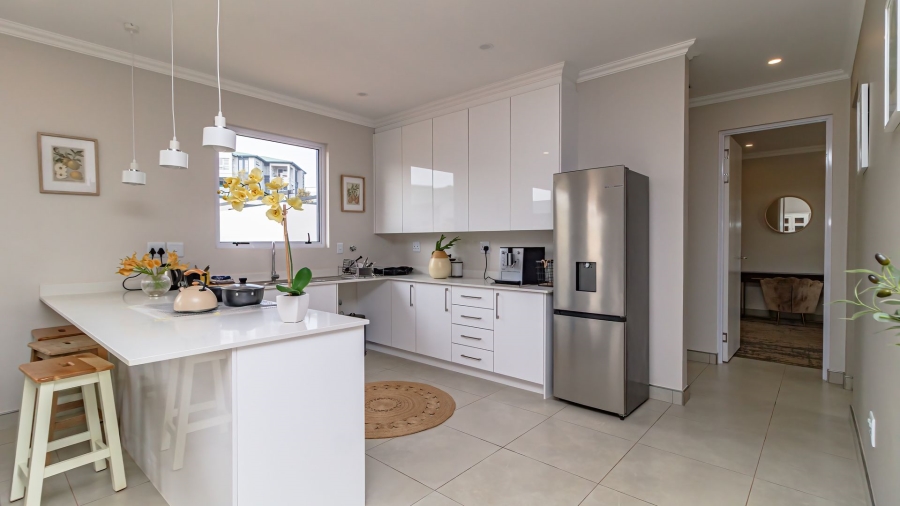 2 Bedroom Property for Sale in Modderfontein Gauteng