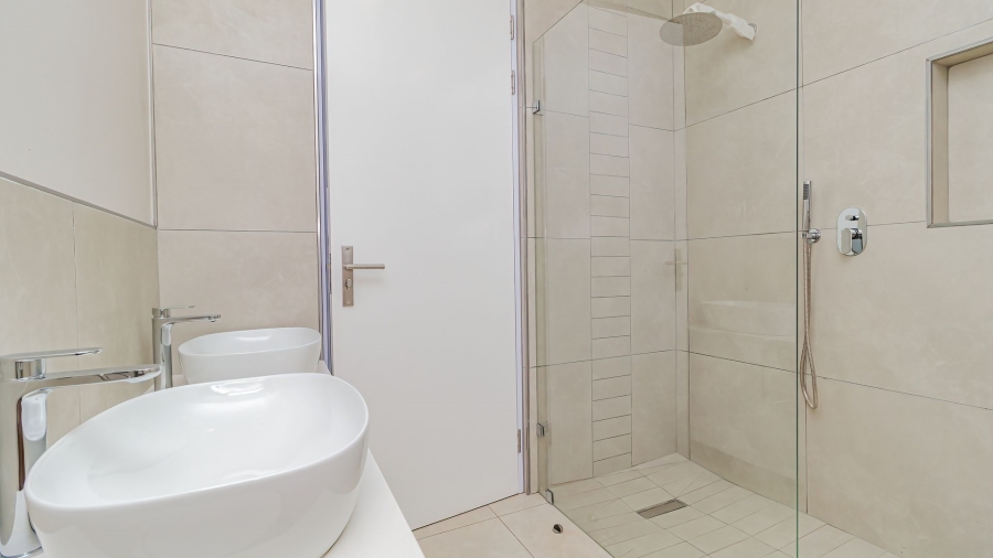 2 Bedroom Property for Sale in Modderfontein Gauteng