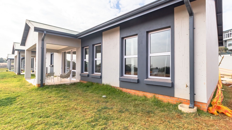 2 Bedroom Property for Sale in Modderfontein Gauteng