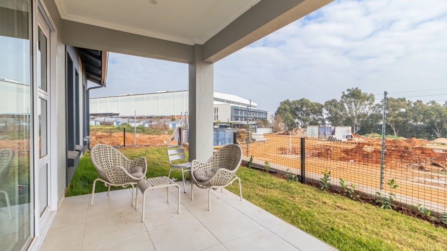 To Let 2 Bedroom Property for Rent in Modderfontein Gauteng