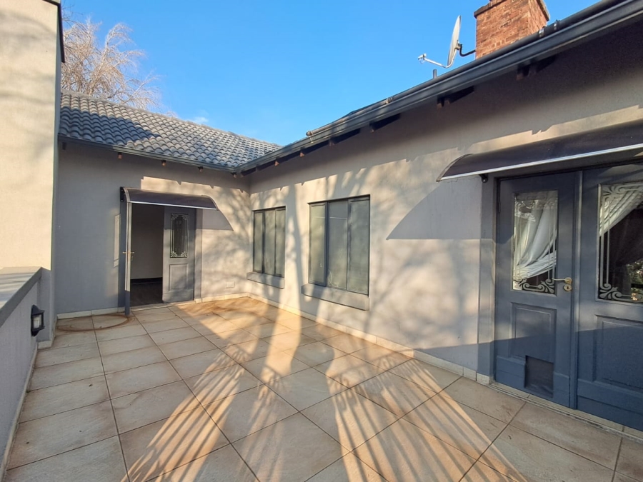 4 Bedroom Property for Sale in Sunward Park Gauteng