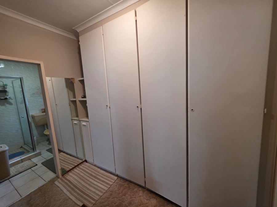3 Bedroom Property for Sale in Freeway Park Gauteng