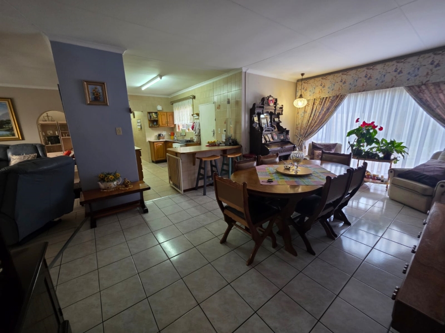 3 Bedroom Property for Sale in Freeway Park Gauteng