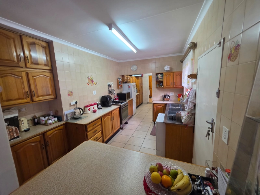 3 Bedroom Property for Sale in Freeway Park Gauteng