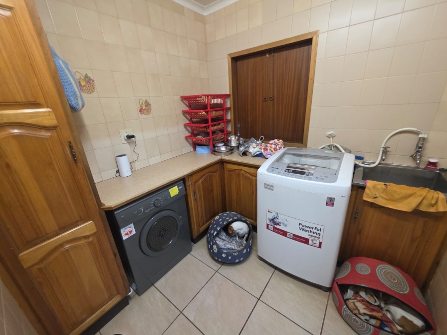 3 Bedroom Property for Sale in Freeway Park Gauteng