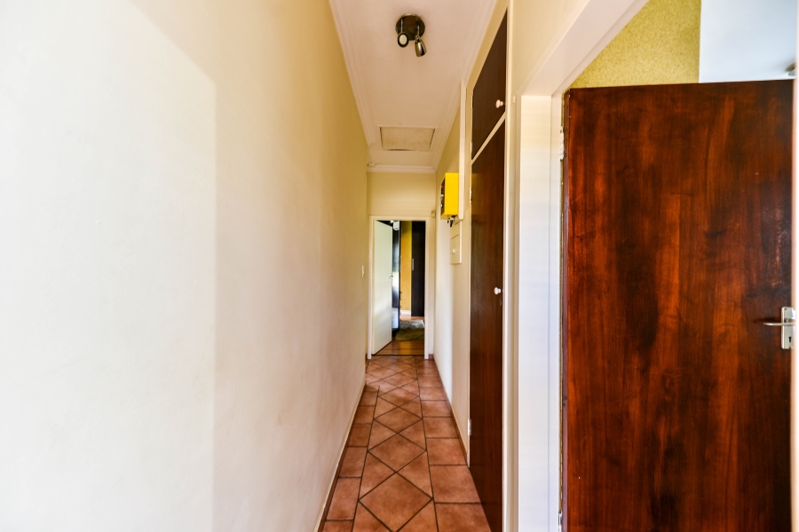 4 Bedroom Property for Sale in Constantia Park Gauteng