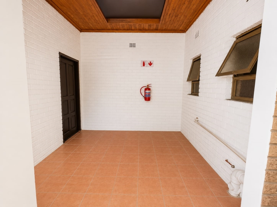 4 Bedroom Property for Sale in Baileys Muckleneuk Gauteng