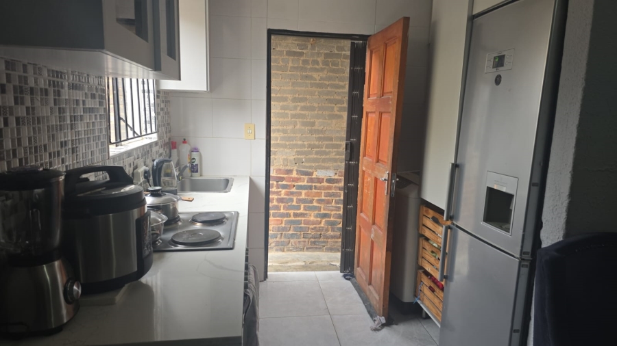 2 Bedroom Property for Sale in Klipfontein View Gauteng