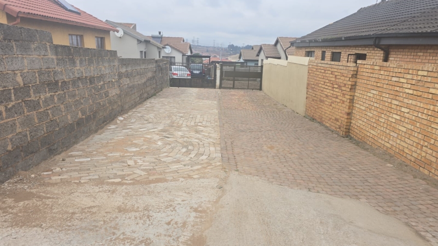 2 Bedroom Property for Sale in Klipfontein View Gauteng