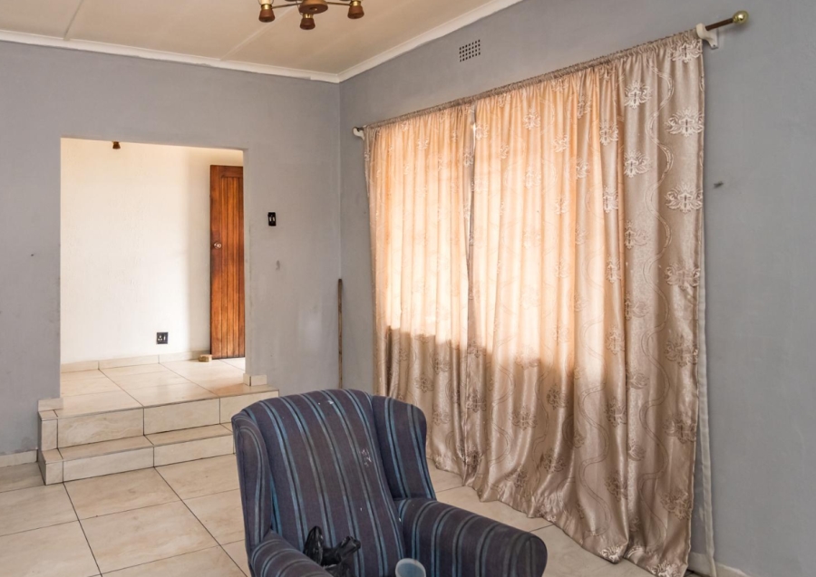 4 Bedroom Property for Sale in Bosmont Gauteng