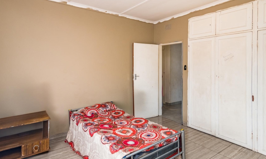 4 Bedroom Property for Sale in Bosmont Gauteng
