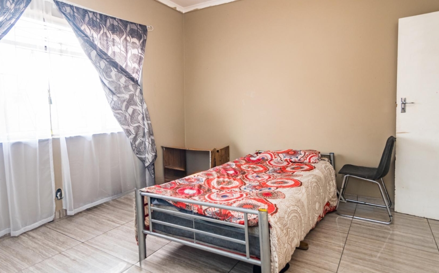 4 Bedroom Property for Sale in Bosmont Gauteng