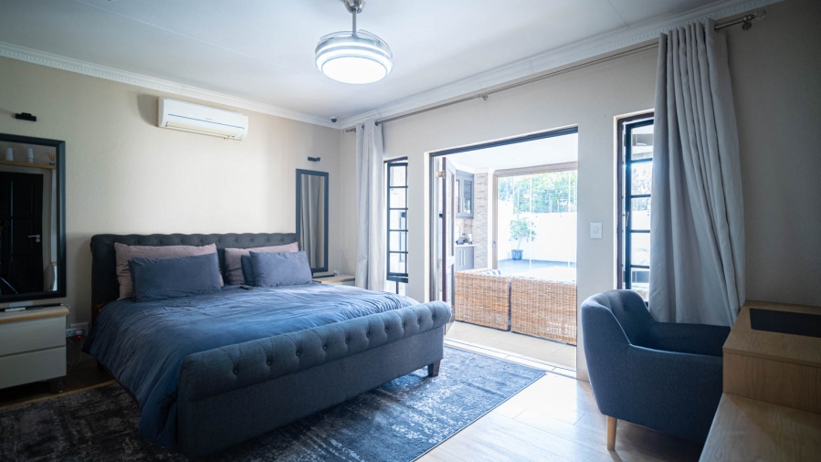 To Let 5 Bedroom Property for Rent in Lonehill Gauteng