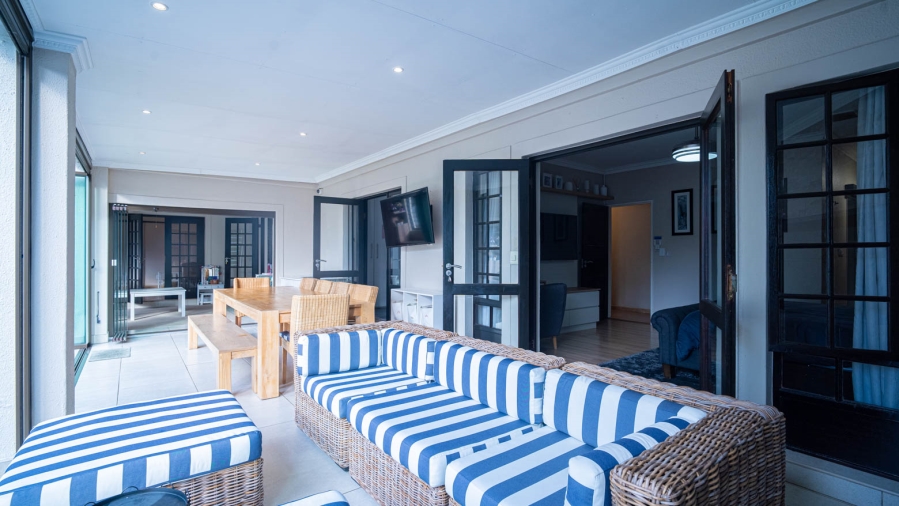 To Let 5 Bedroom Property for Rent in Lonehill Gauteng