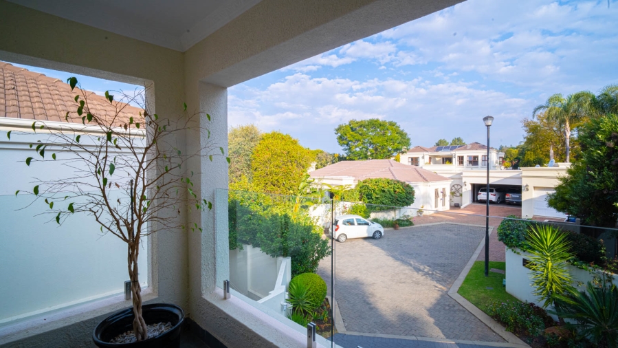 To Let 5 Bedroom Property for Rent in Lonehill Gauteng