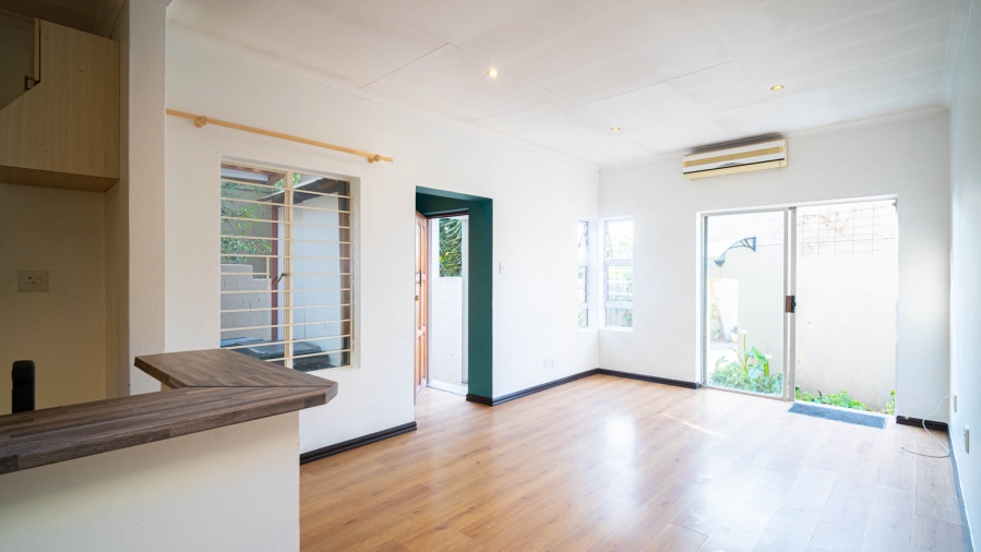 To Let 2 Bedroom Property for Rent in Lonehill Gauteng