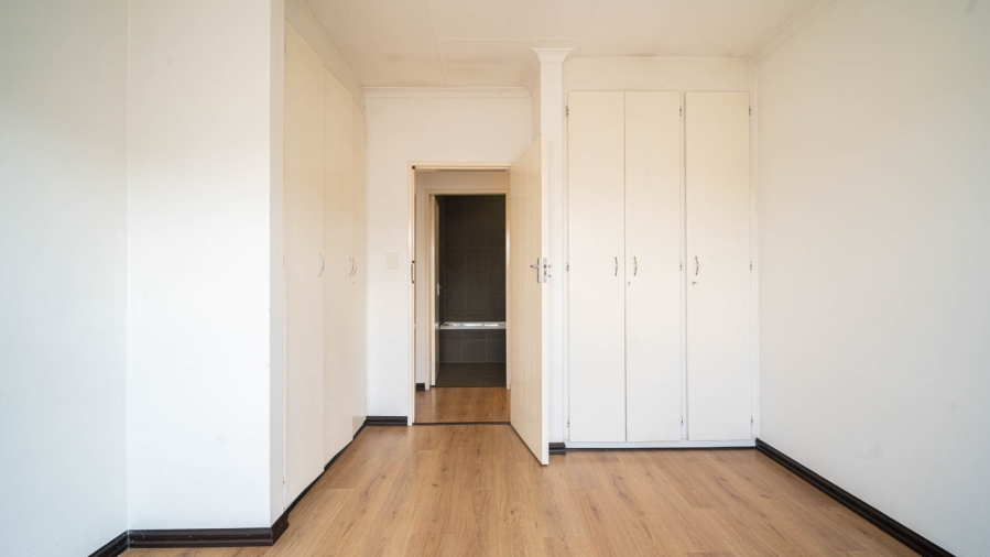 To Let 2 Bedroom Property for Rent in Lonehill Gauteng
