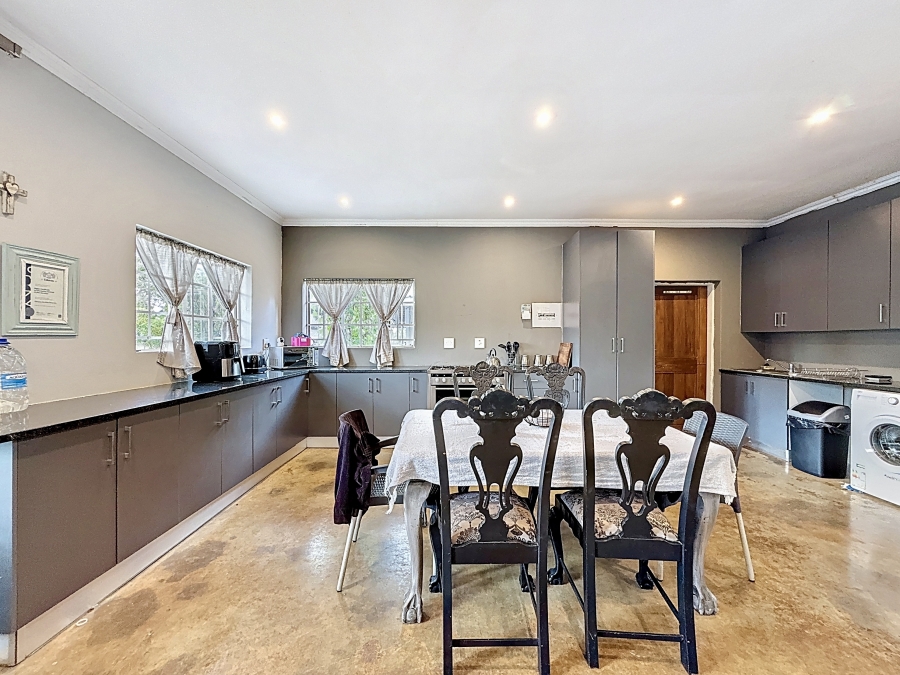 To Let 2 Bedroom Property for Rent in Mooiplaats Gauteng