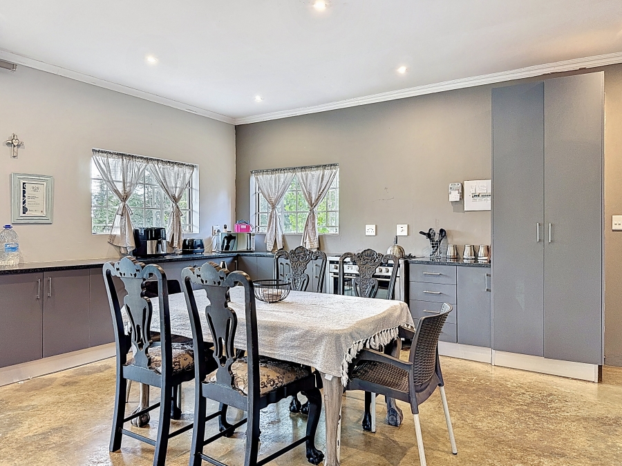 To Let 2 Bedroom Property for Rent in Mooiplaats Gauteng