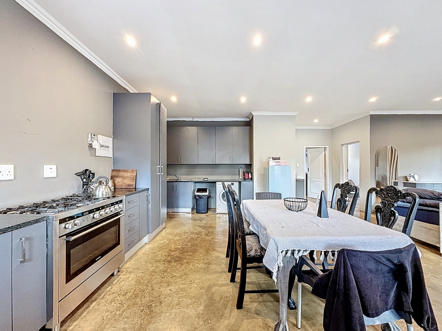 To Let 2 Bedroom Property for Rent in Mooiplaats Gauteng