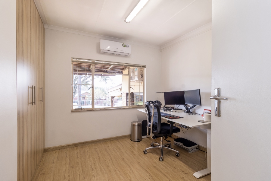 4 Bedroom Property for Sale in Monument Park Gauteng