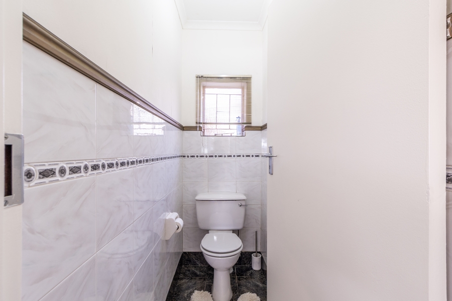 4 Bedroom Property for Sale in Monument Park Gauteng