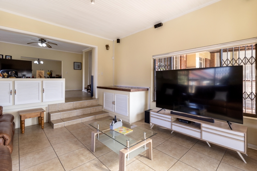 4 Bedroom Property for Sale in Monument Park Gauteng