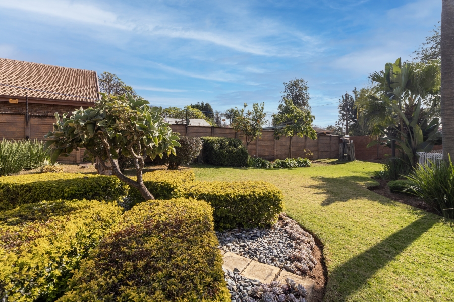 4 Bedroom Property for Sale in Monument Park Gauteng