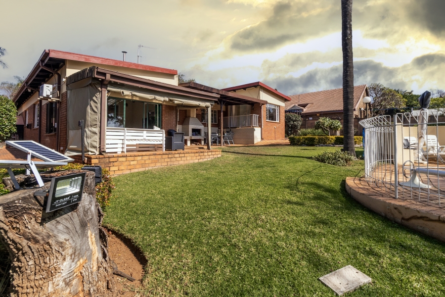 4 Bedroom Property for Sale in Monument Park Gauteng