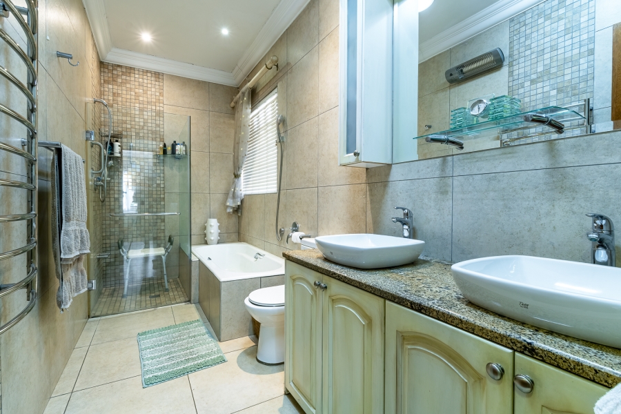 4 Bedroom Property for Sale in Lynnwood Glen Gauteng