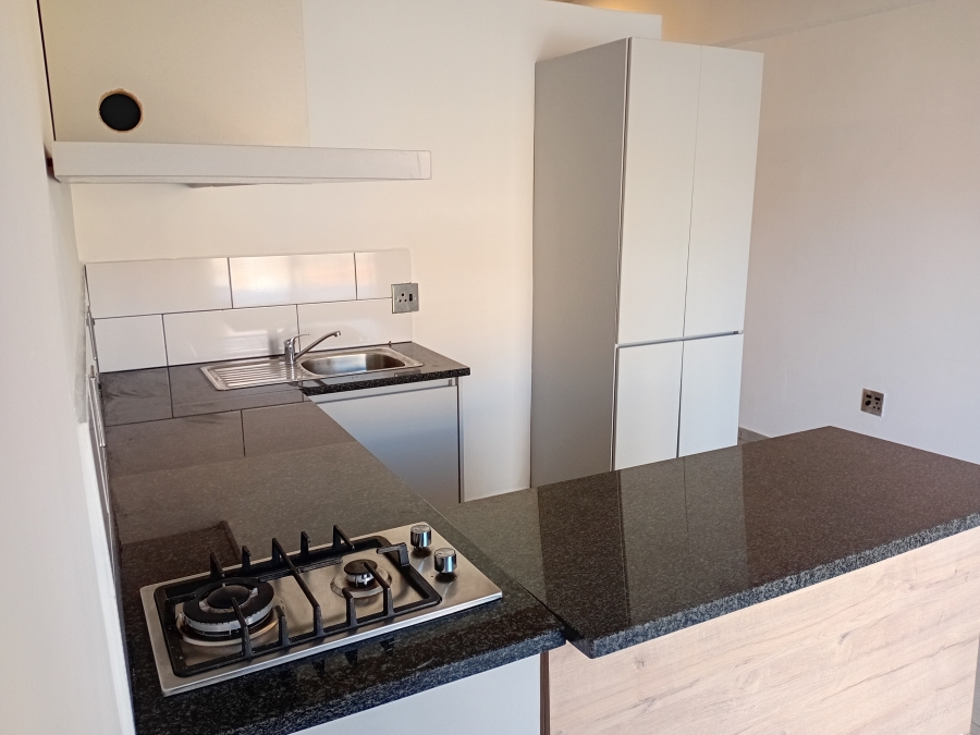 1 Bedroom Property for Sale in Ferndale Gauteng