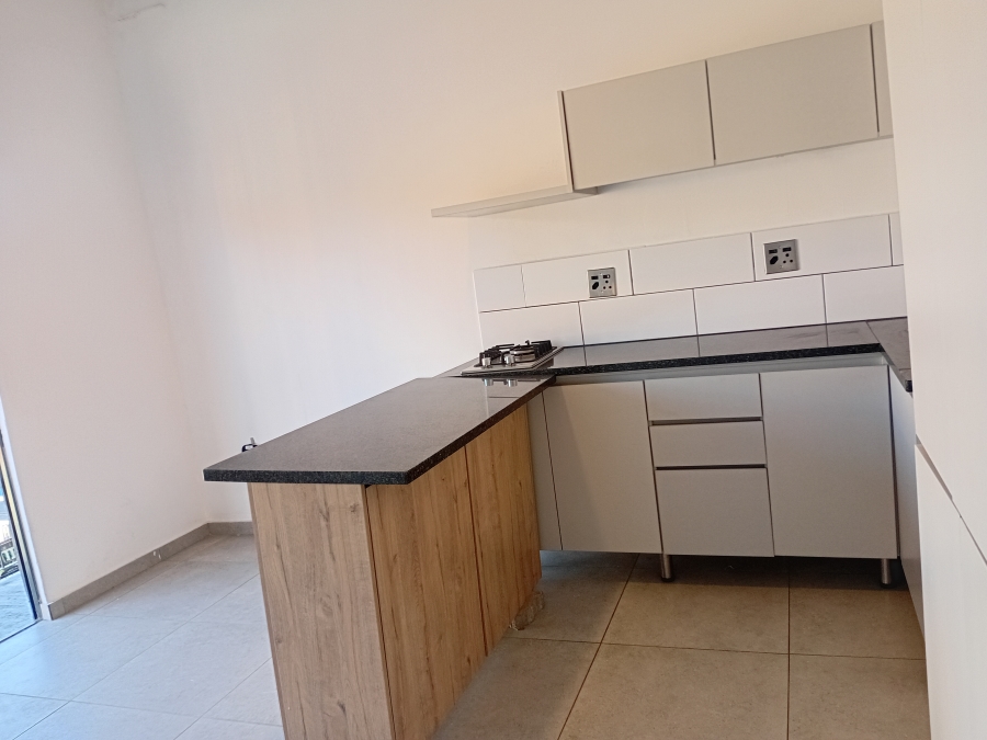 1 Bedroom Property for Sale in Ferndale Gauteng