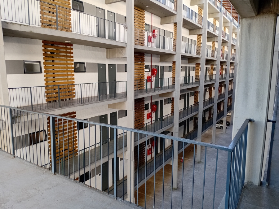 1 Bedroom Property for Sale in Ferndale Gauteng