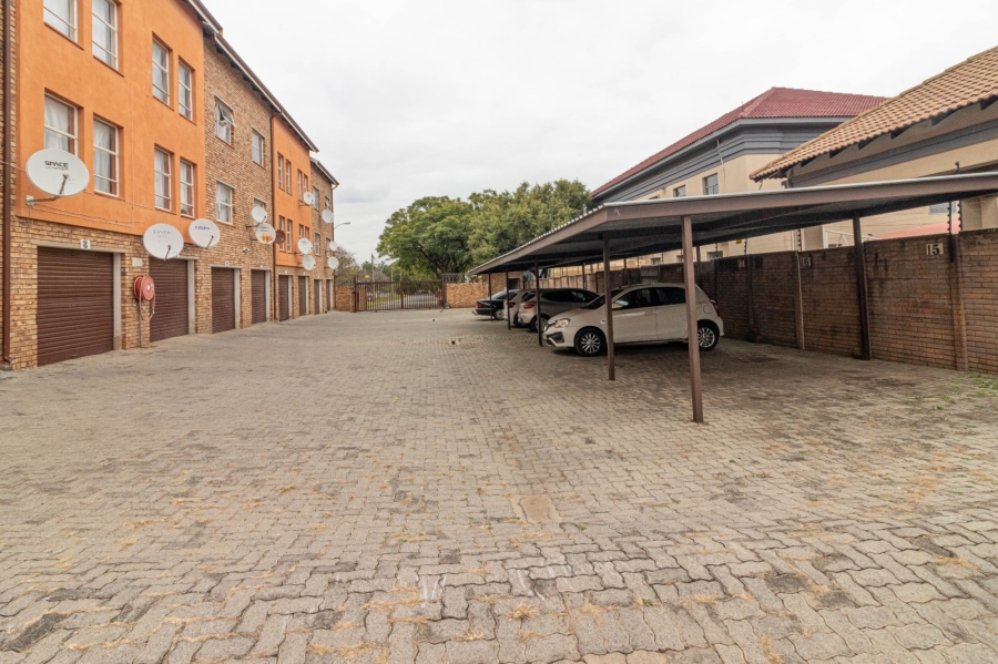 1 Bedroom Property for Sale in Kempton Park Central Gauteng